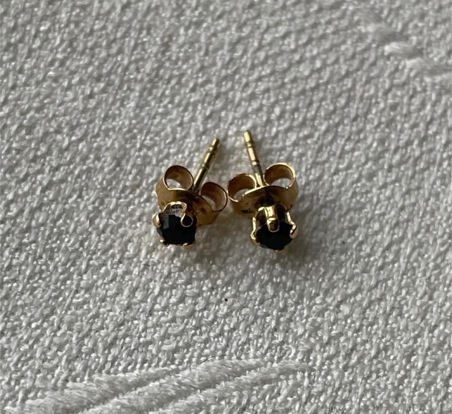 Gold Stud Earrings with Black Gemstones image indicator(2)