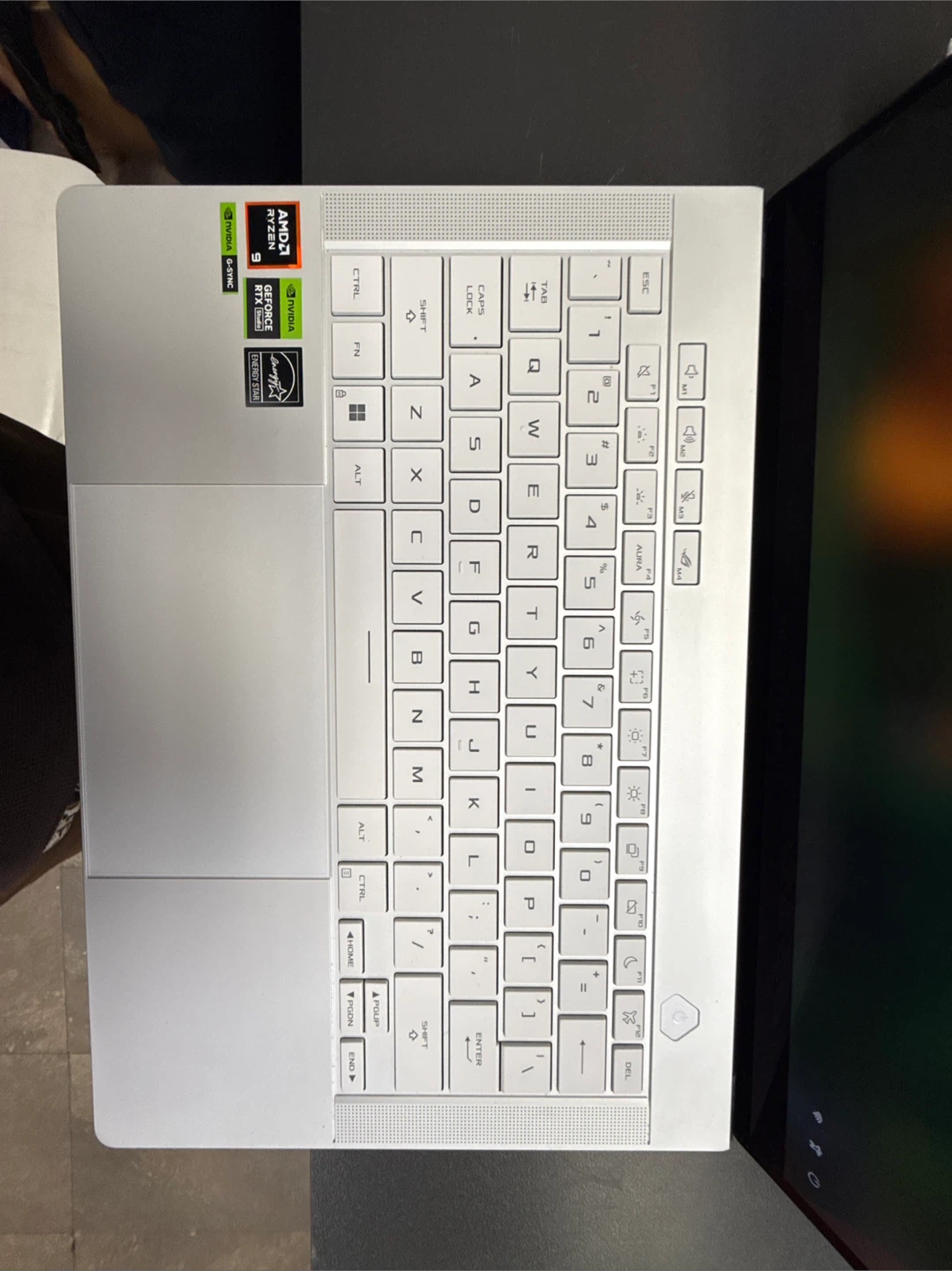 ASUS ROG Zephyrus G14 (2024) – 120hz | Ryzen 9 | - photo 3
