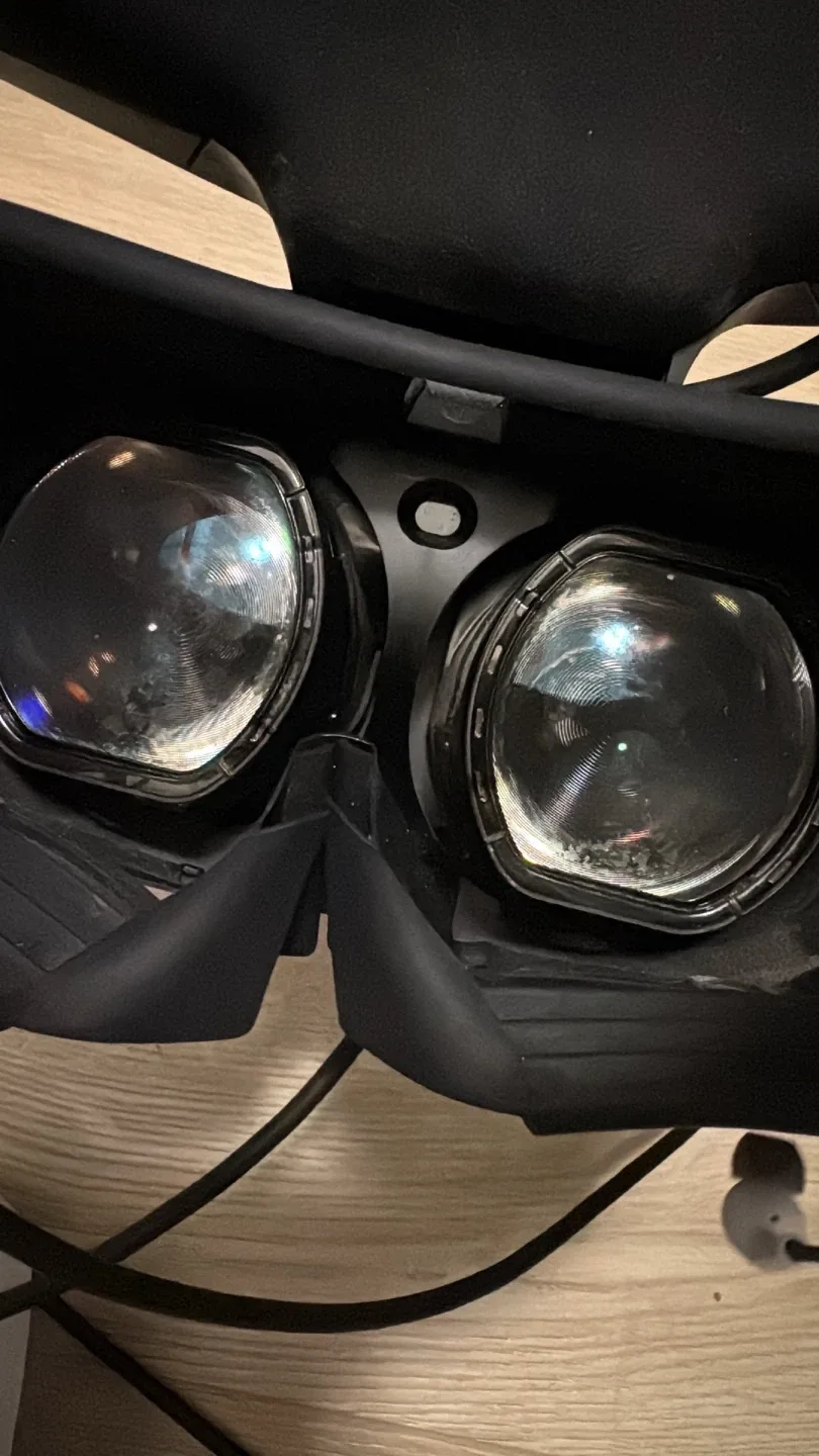 PlayStation VR2 Headset image indicator(4)