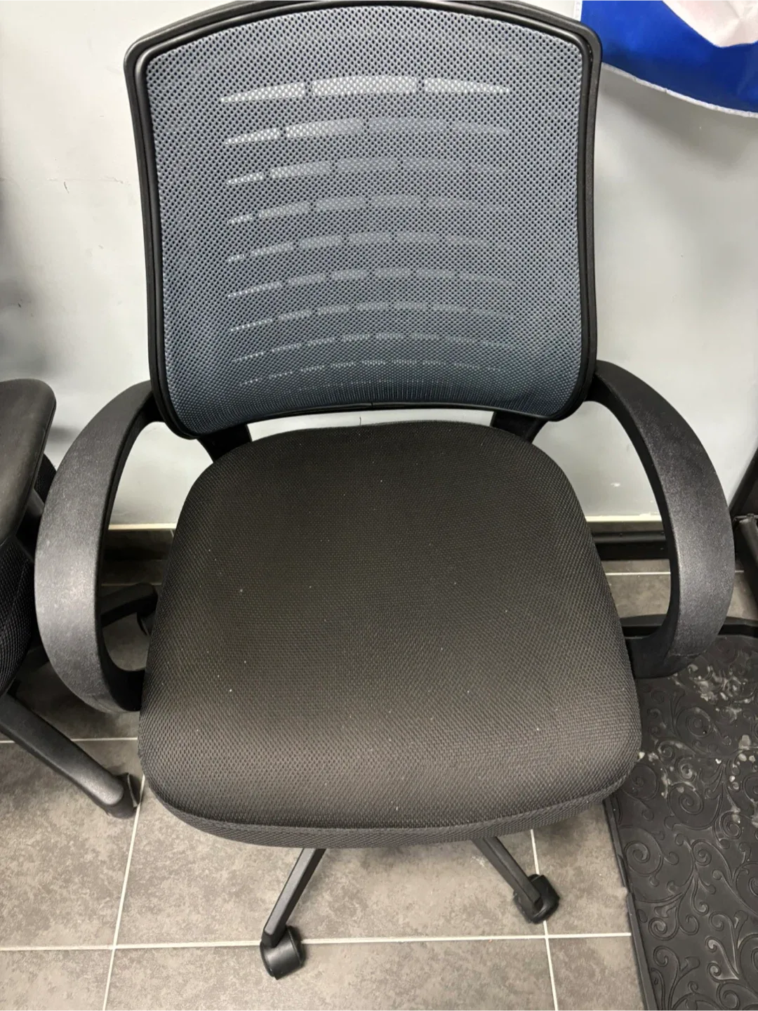 Office Chair image indicator(2)