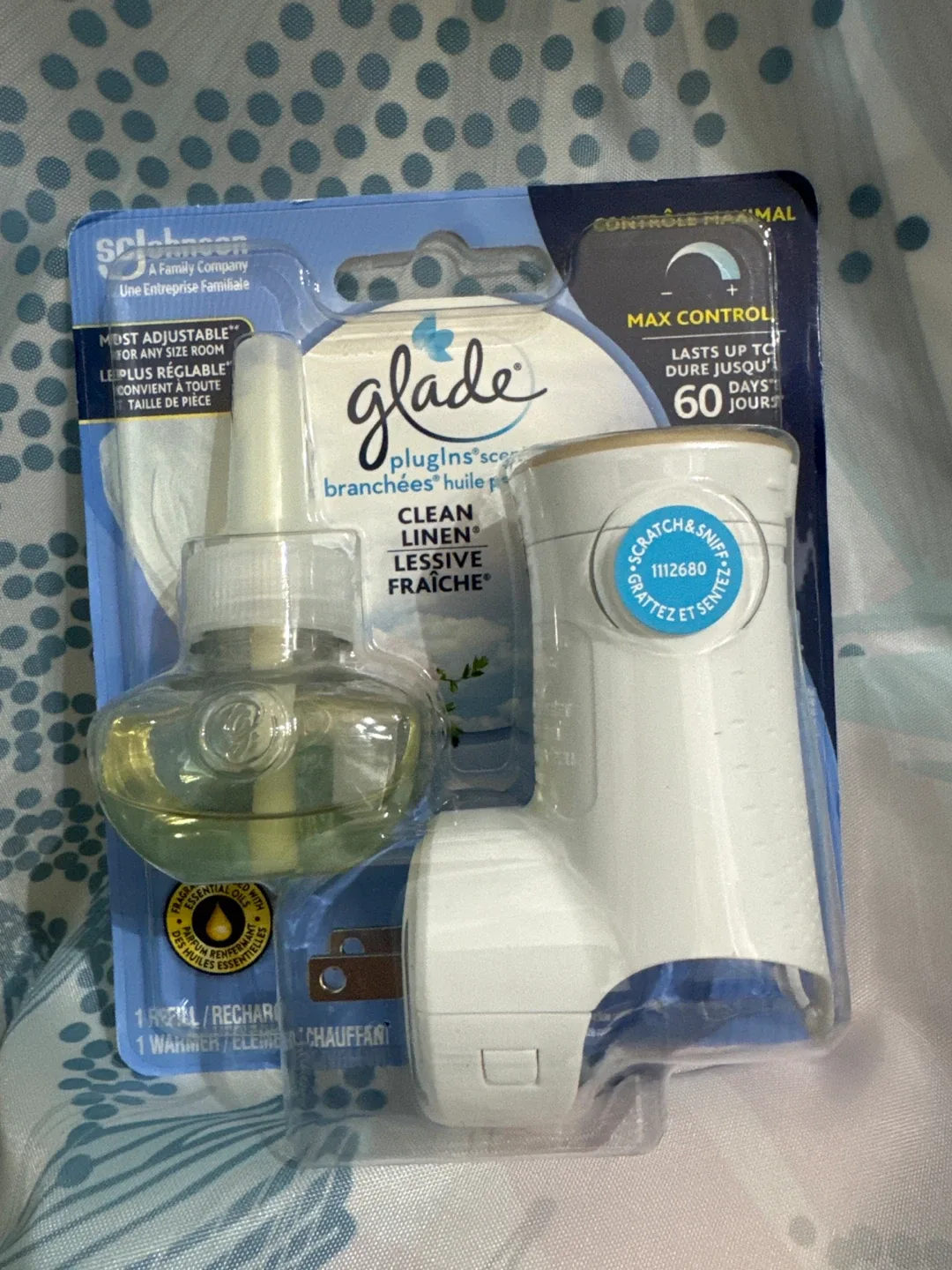 Glade Clean Linen PlugIns Scented Oil Warmer