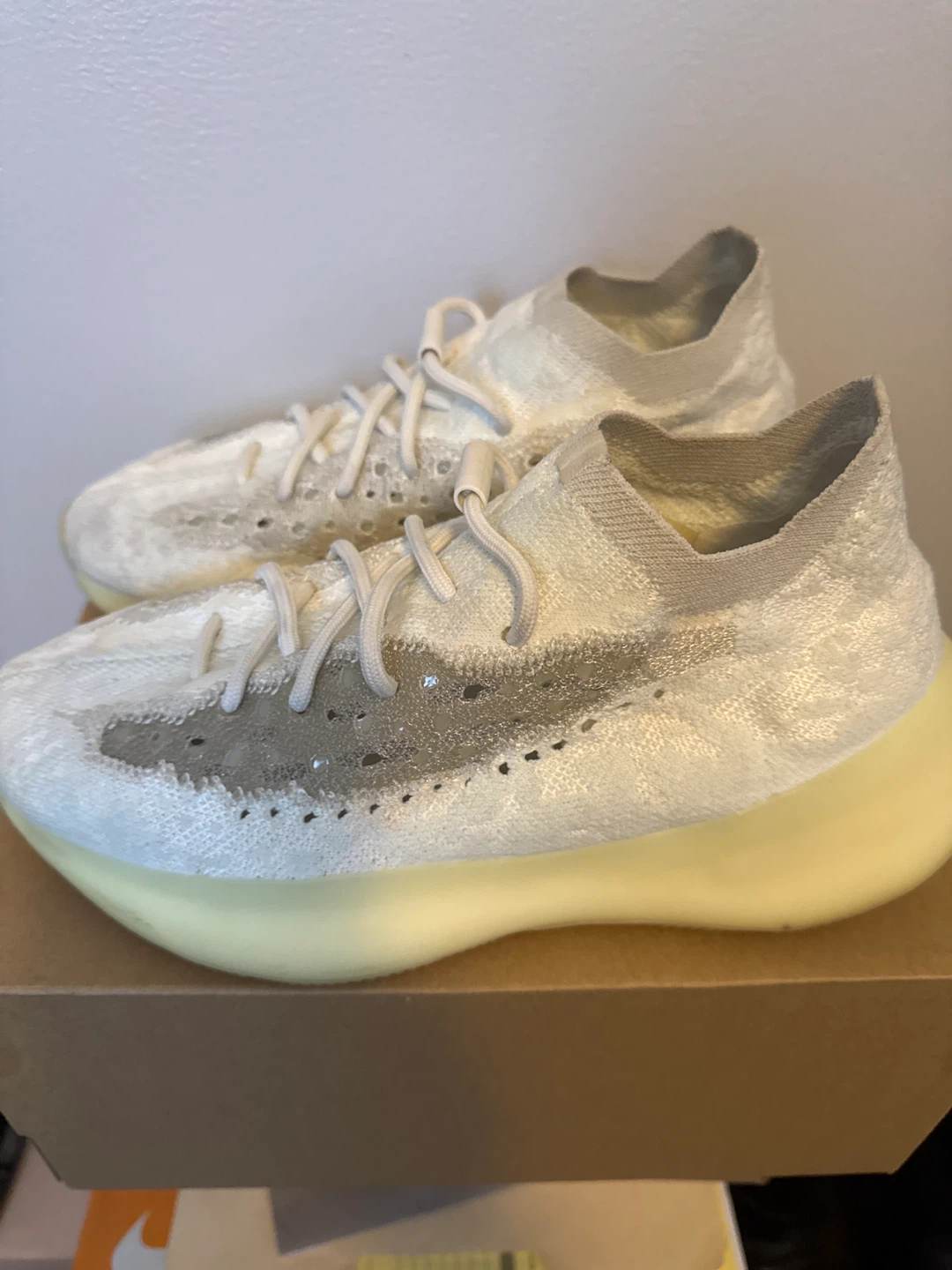 Adidas Yeezy Boost 380 - photo 3