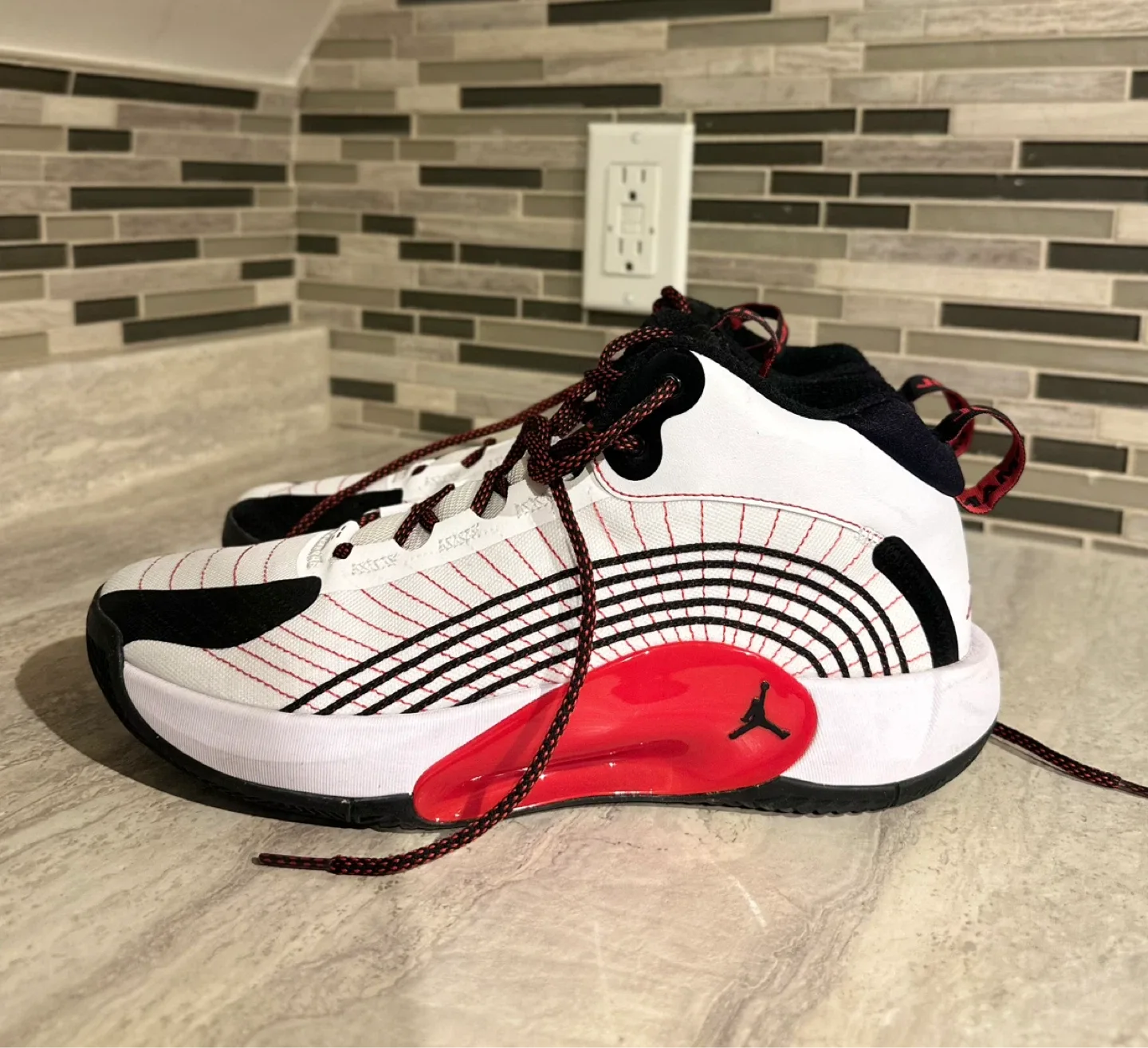 Nike Jordan Zoom Separate Shoe
