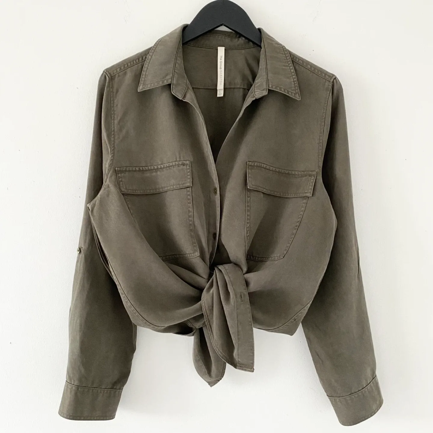 Aritzia Babaton Utility Shirt image indicator(2)