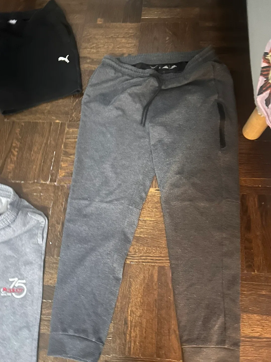Fila & Old Navy Grey Sweatpants Bundle image indicator(6)