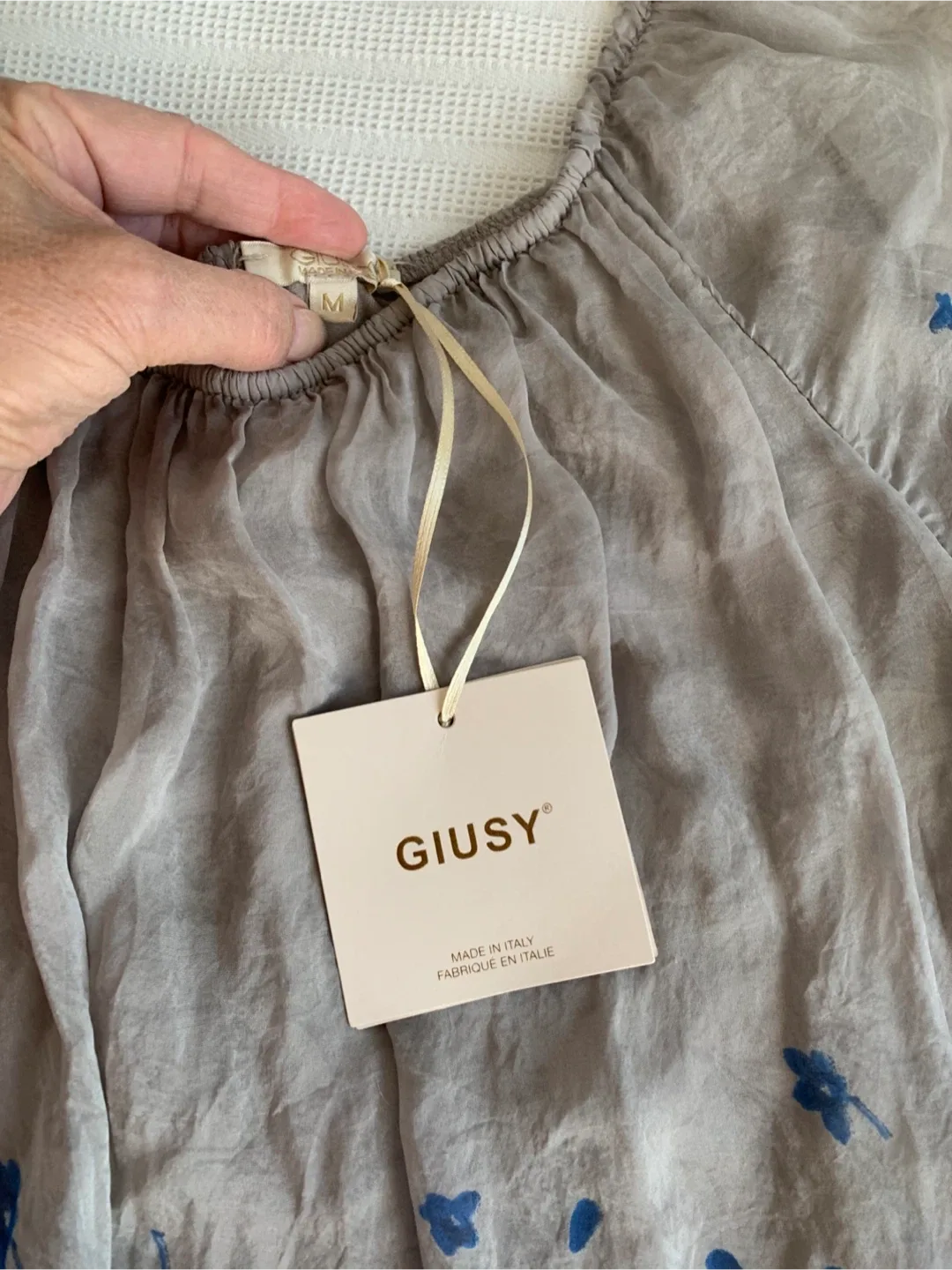 Giusy Silk Blend Blouse - Size M image indicator(2)