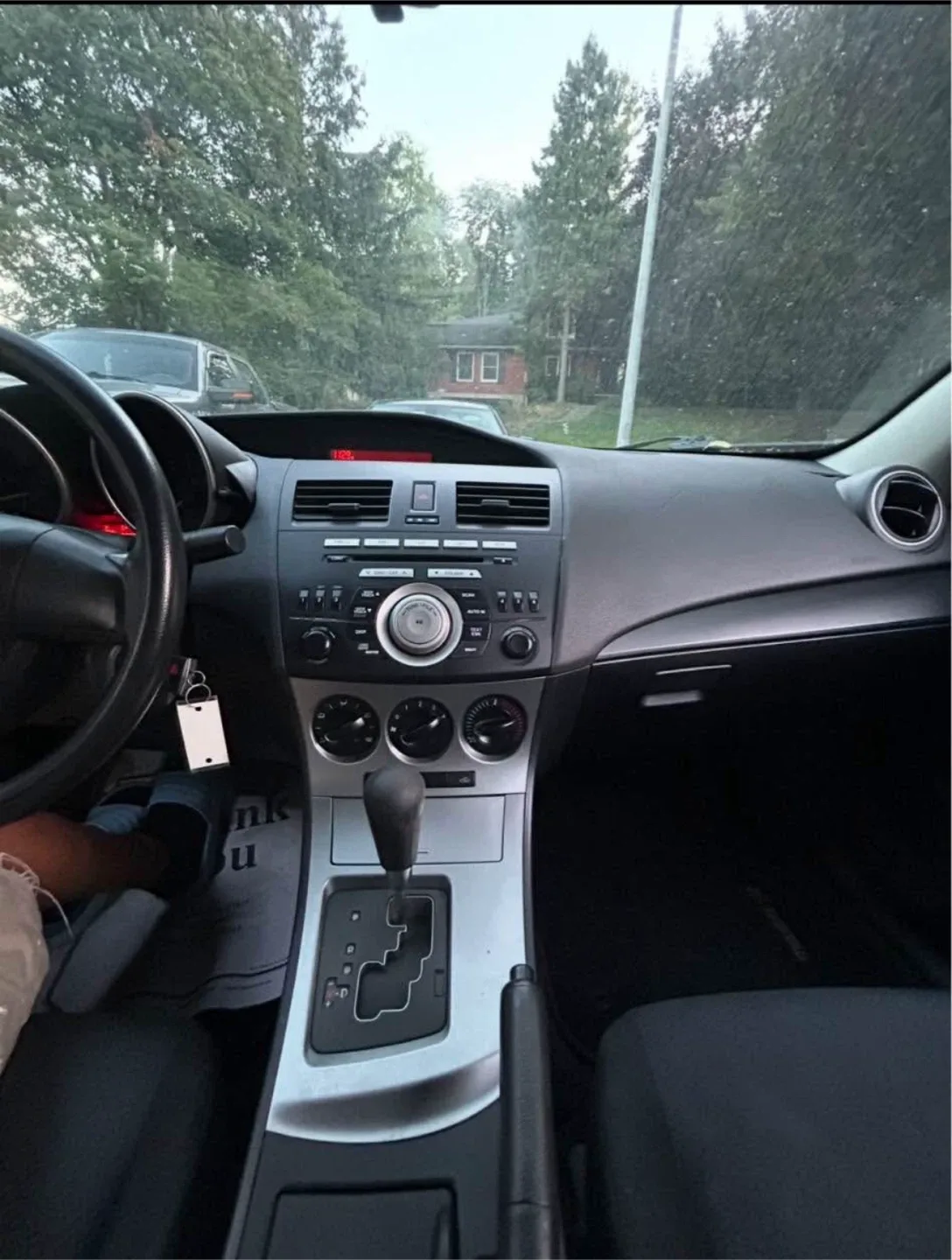 2011 Mazda 3 image indicator(8)