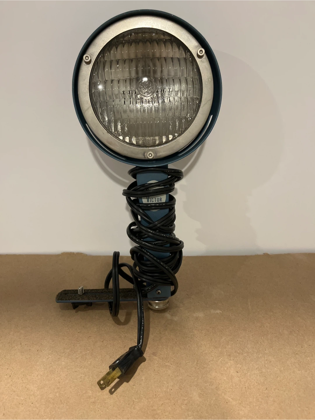 Smith-Victor Sealed Beam DWA Lamp