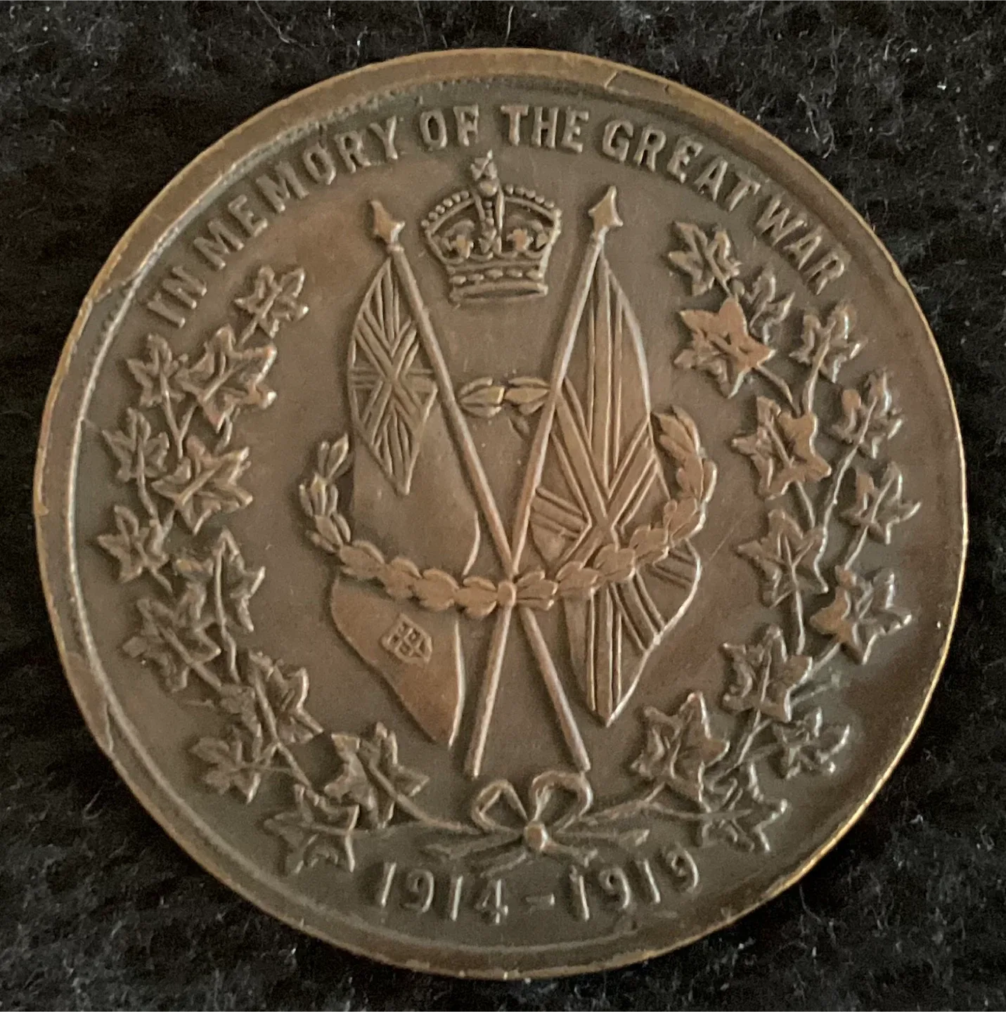 Vintage 1914-1919 Great War Medal image indicator(2)