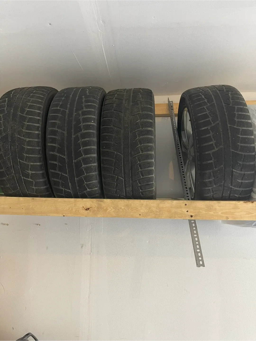 Set of 4 Ecovision Winter Tires 255/50R19 Including RIM image indicator(5)