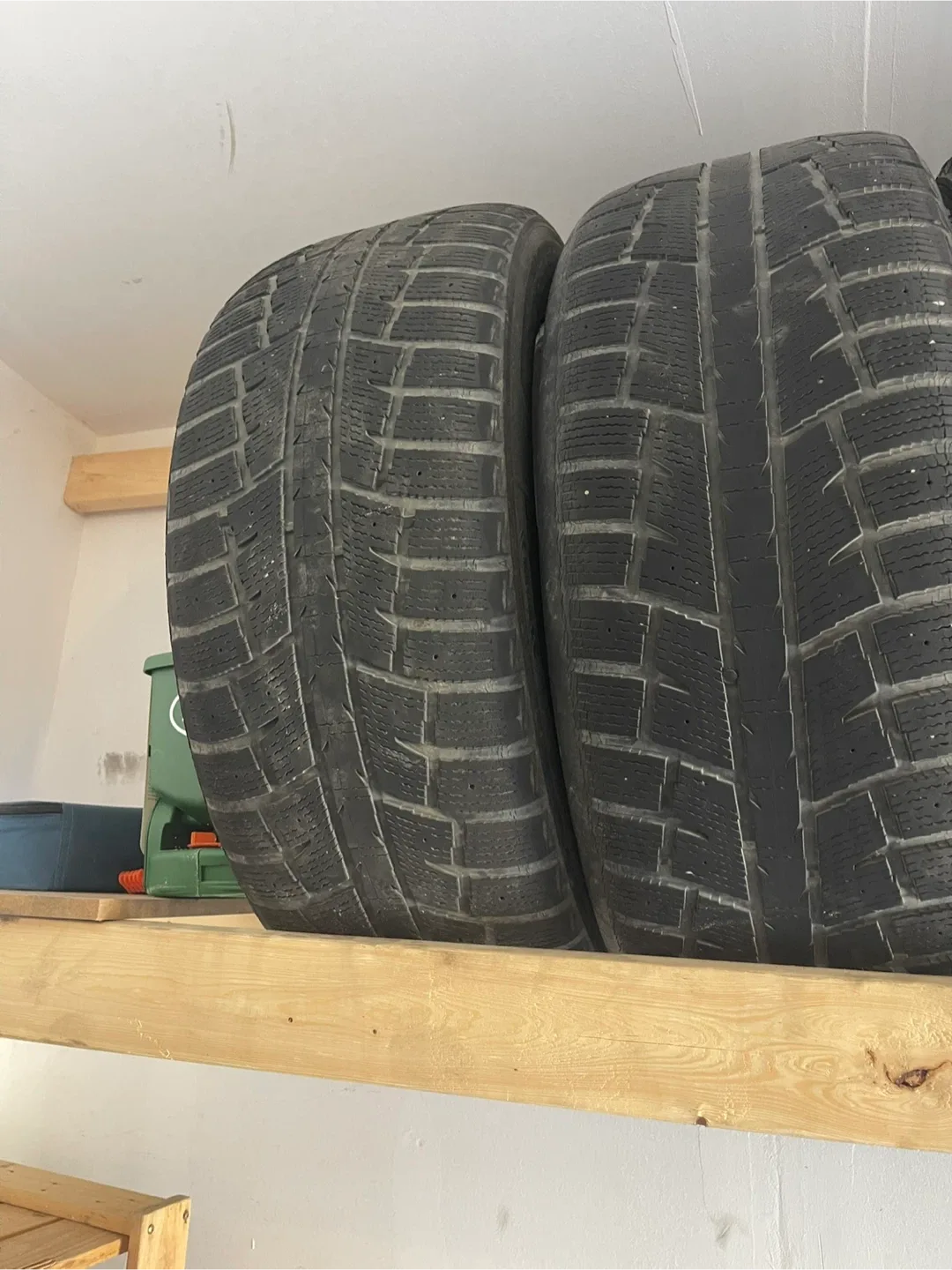 Set of 4 Ecovision Winter Tires 255/50R19 Including RIM image indicator(4)