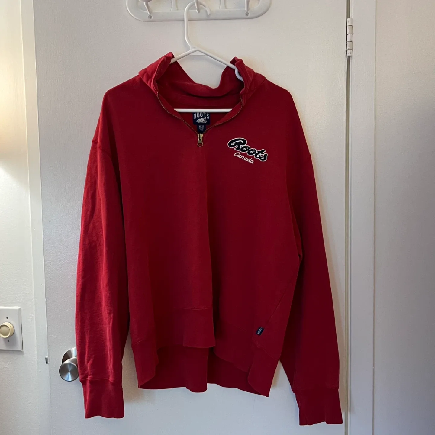 Vintage Roots Canada Red 1/4 Zip Sweatshirt - XL