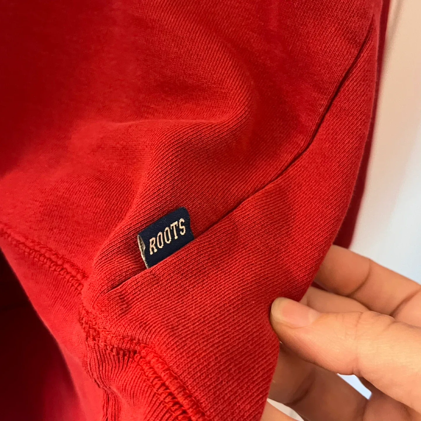 Vintage Roots Canada Red 1/4 Zip Sweatshirt - XL image indicator(4)