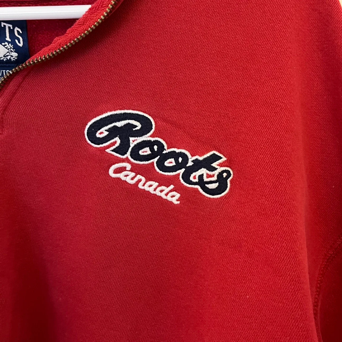 Vintage Roots Canada Red 1/4 Zip Sweatshirt - XL image indicator(2)