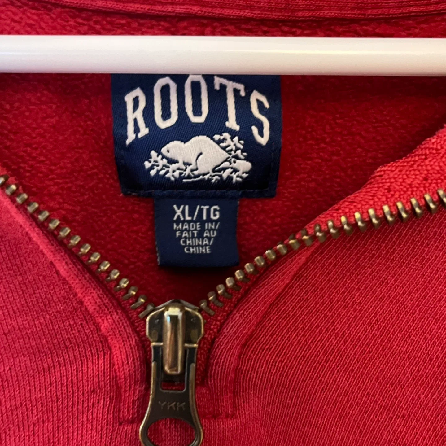 Vintage Roots Canada Red 1/4 Zip Sweatshirt - XL image indicator(3)
