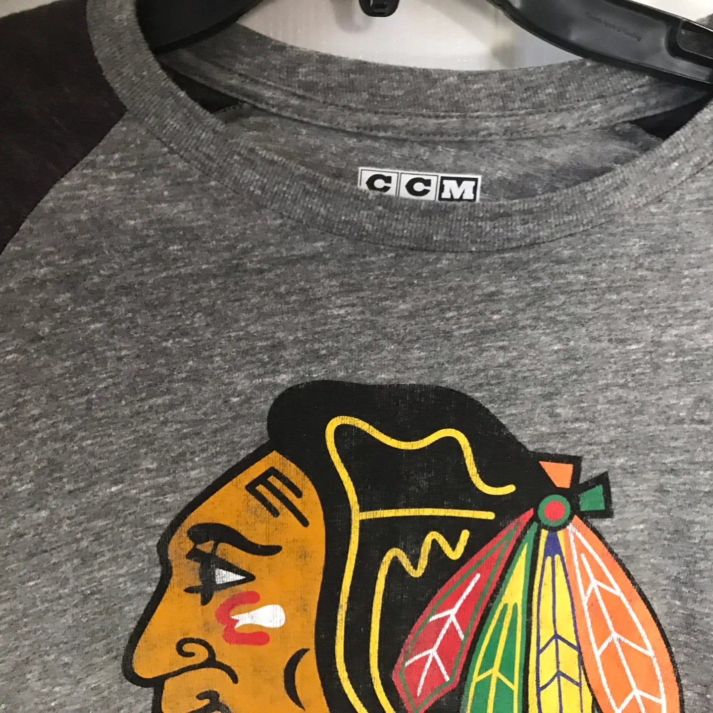 CCM Chicago Blackhawks Long Sleeve Shirt image indicator(3)