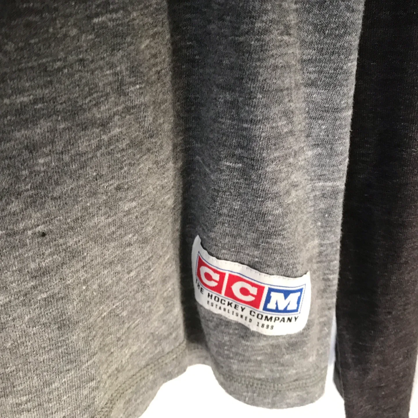 CCM Chicago Blackhawks Long Sleeve Shirt image indicator(6)