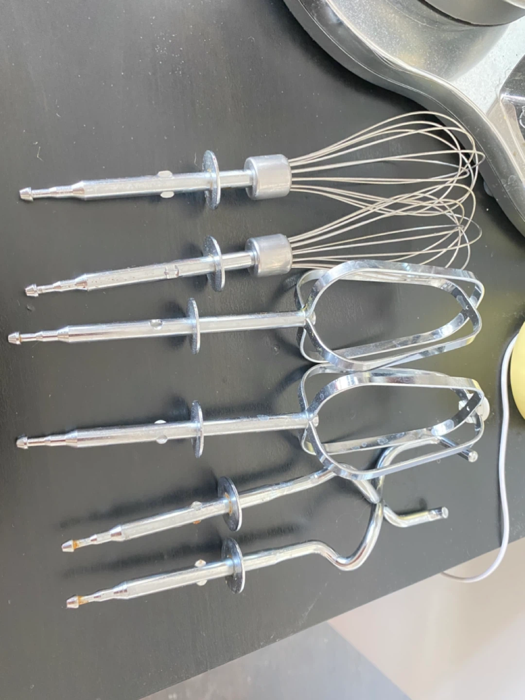 Moving Sale - Sunbeam Mixmaster Mixer Set - photo 2