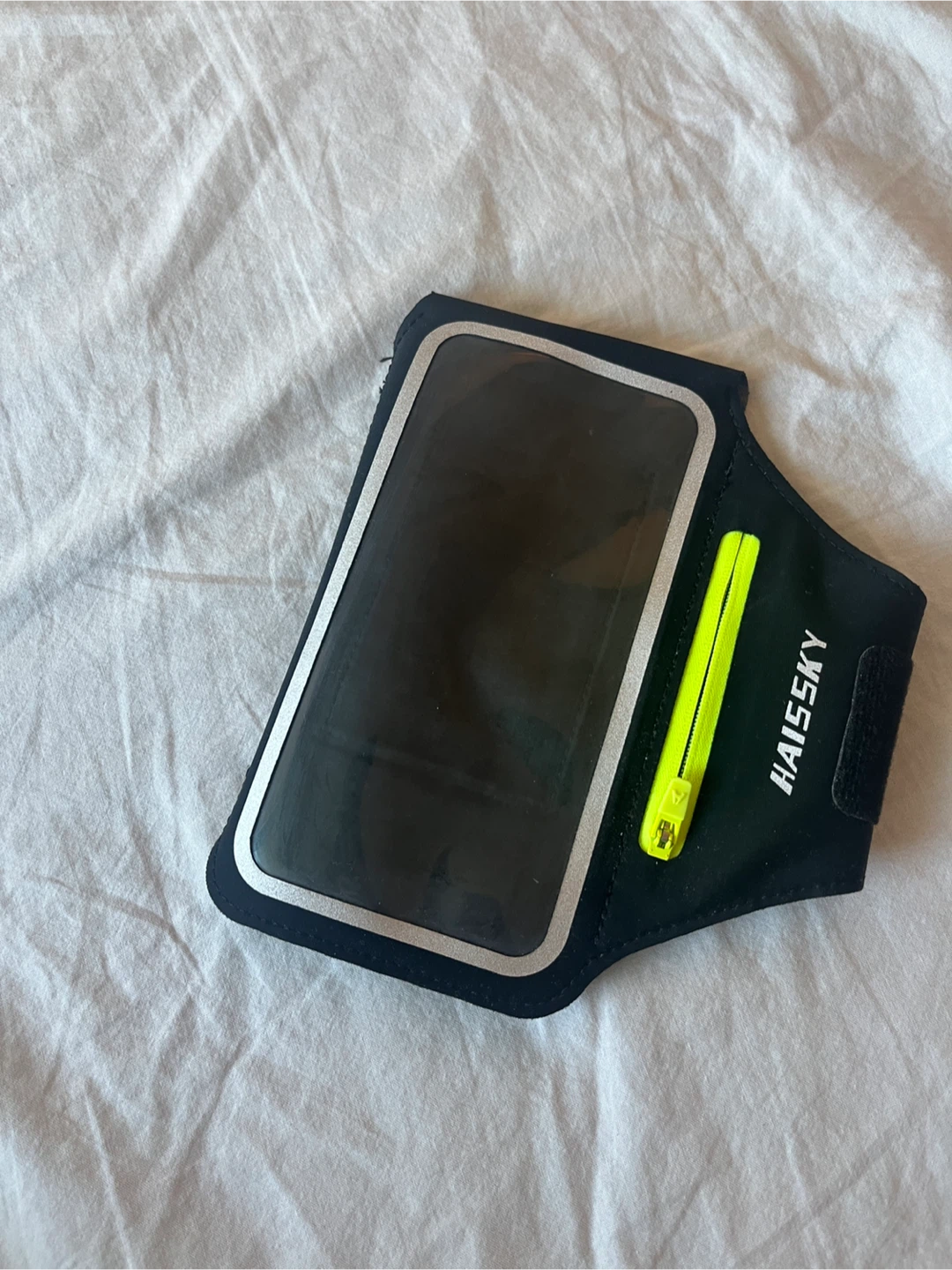 Arm pouch for running