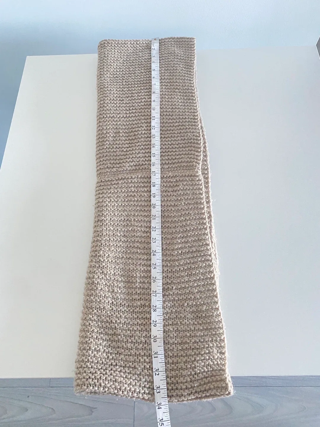 Long Chunky Knitted Warm Scarf image indicator(6)