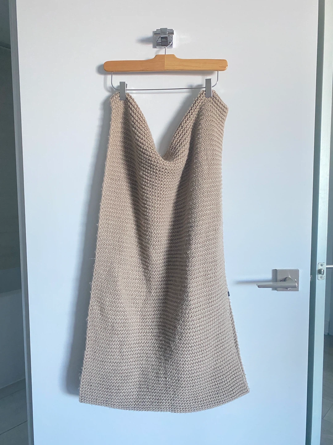 Long Chunky Knitted Warm Scarf - photo 3
