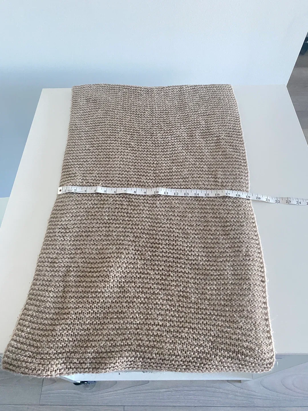 Long Chunky Knitted Warm Scarf image indicator(7)