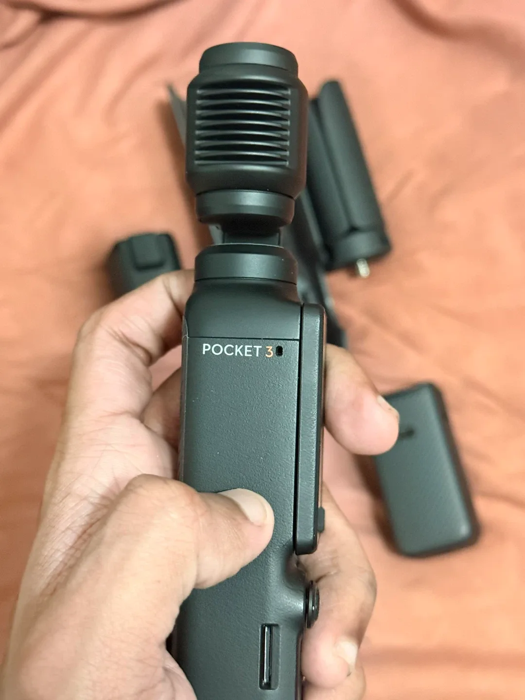 DJI Osmo Pocket 3 Creator Combo - Like New! image indicator(3)