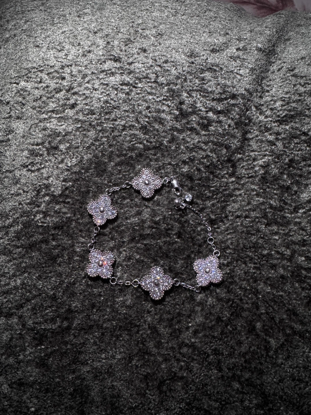 Clover Design Silver Bracelet - photo 3