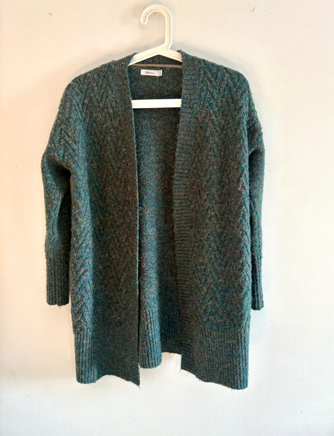 Reitmans Petite Cardigan - Size S