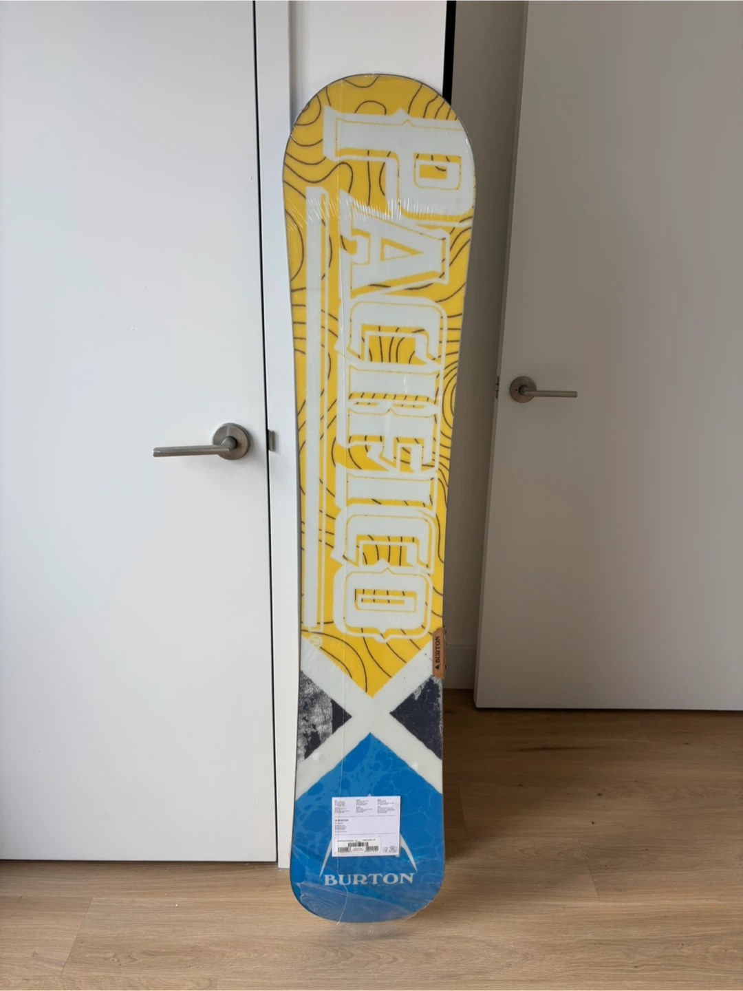 Burton Pacifico Snowboard - photo 2