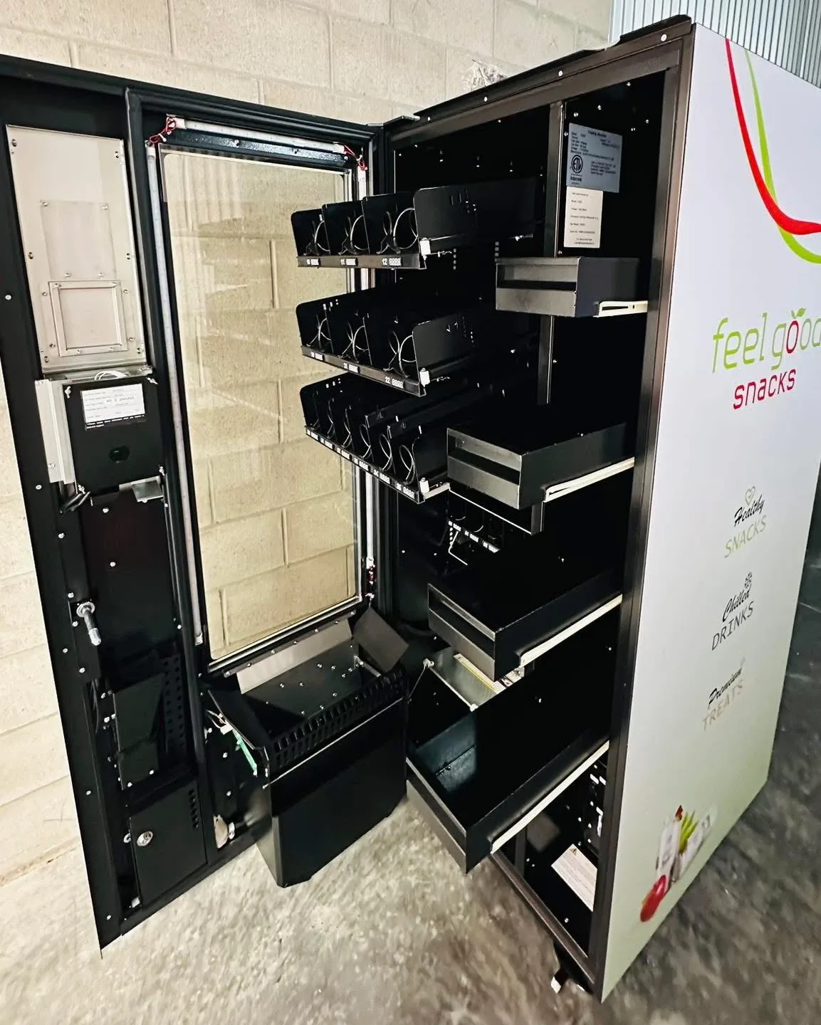 Vending machine for snacks image indicator(3)