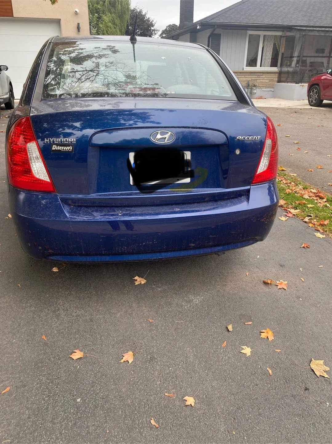 Hyundai Accent - Blue Sedan image indicator(4)