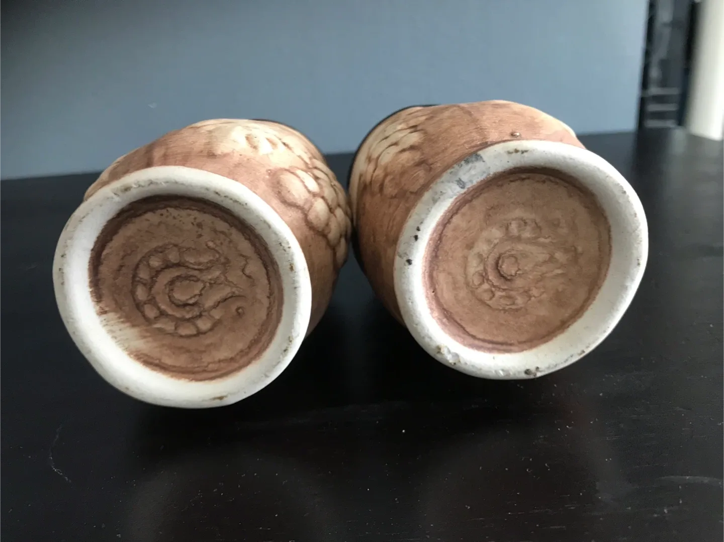 Set of 2 Decorative Ceramic Mugs image indicator(7)