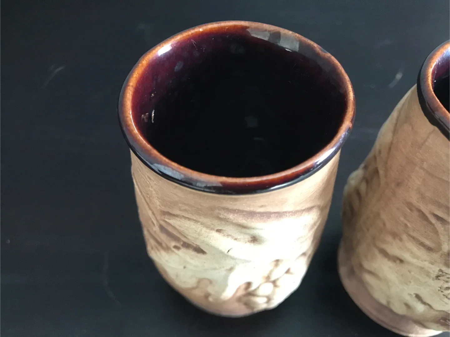 Set of 2 Decorative Ceramic Mugs image indicator(9)