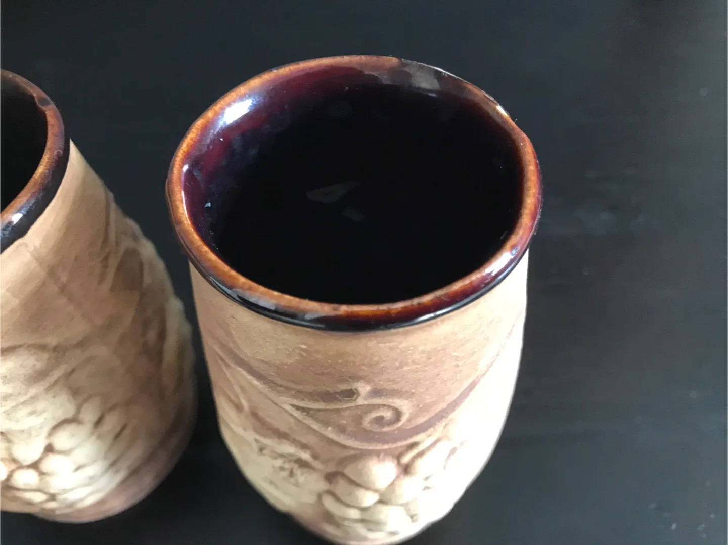 Set of 2 Decorative Ceramic Mugs image indicator(10)