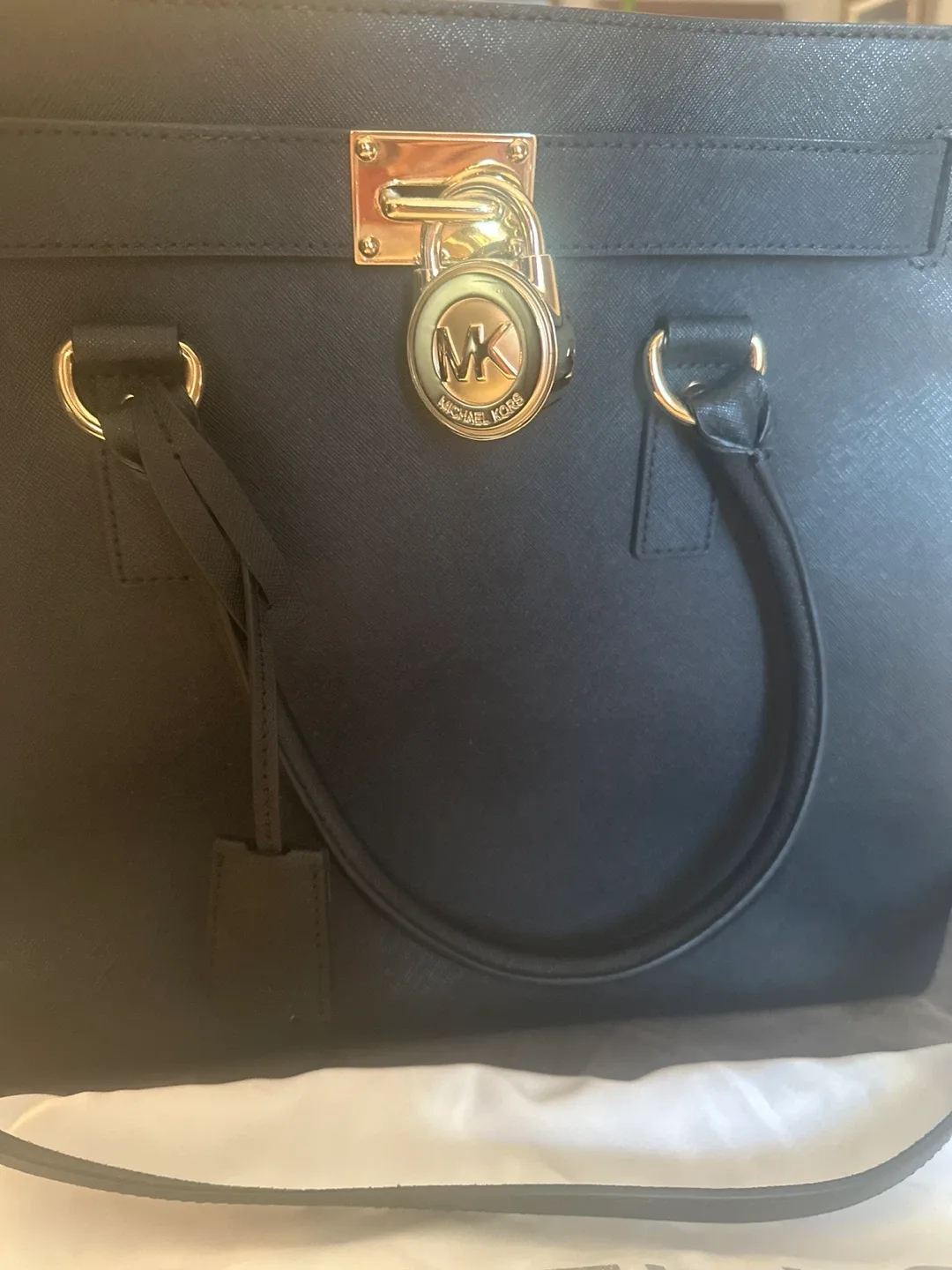 Michael Kors Black Leather Tote Bag image indicator(3)