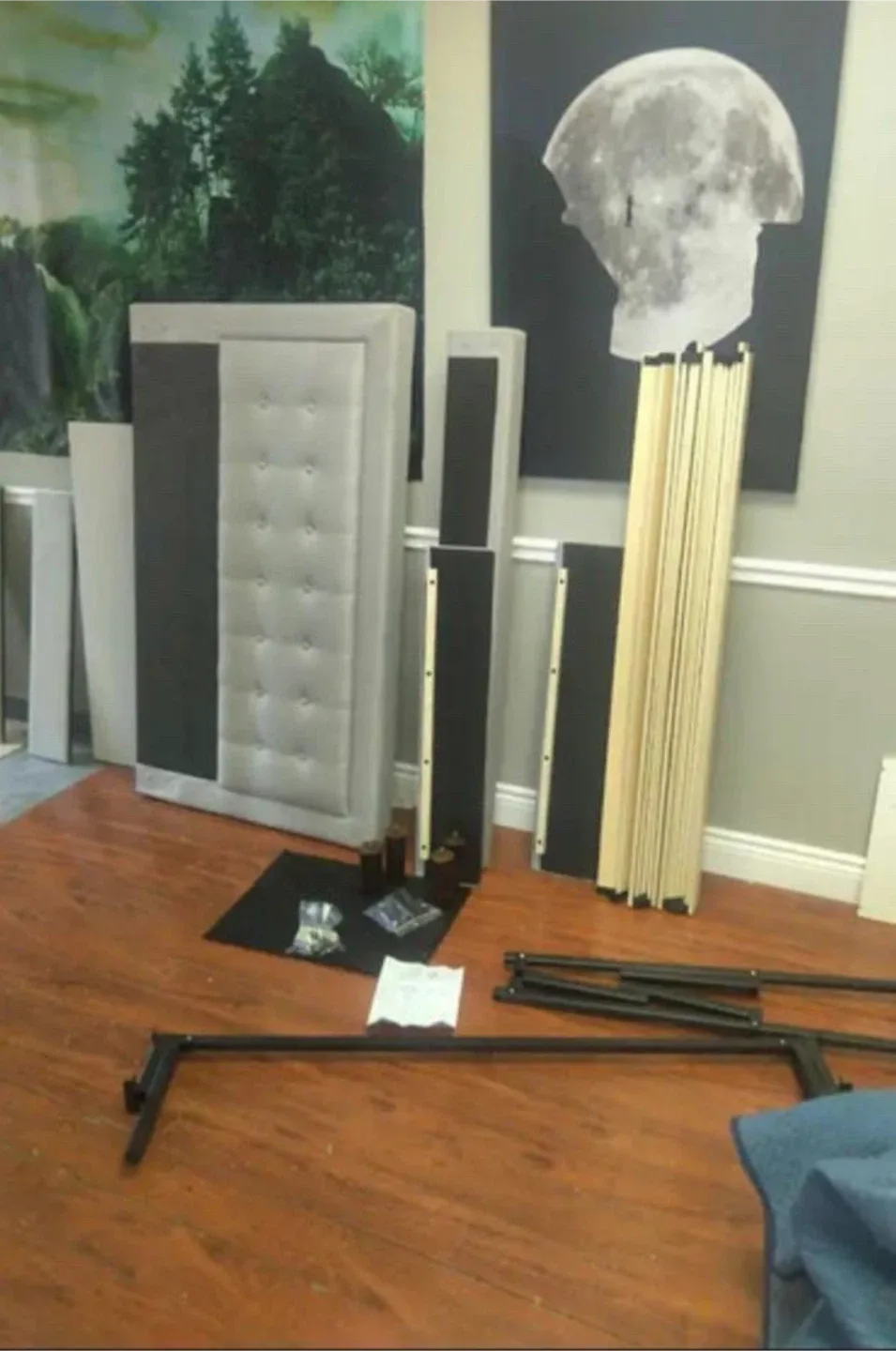 Queen Bed for sale ! image indicator(2)