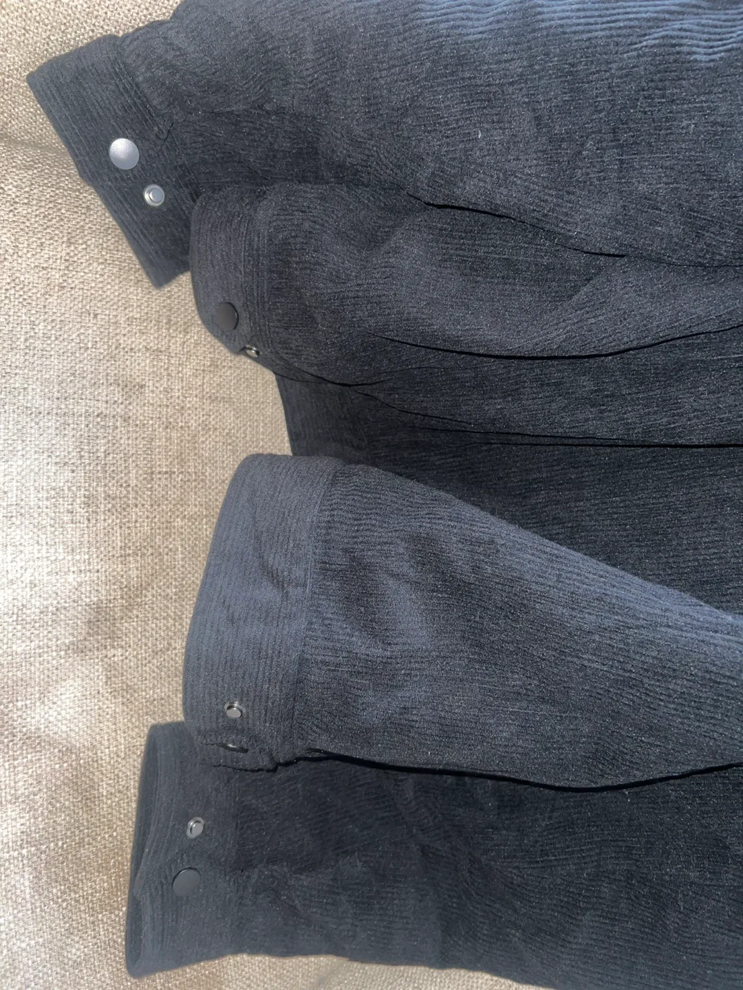 Cotrasen Black Corduroy Sherpa Collar Jacket - Size S image indicator(3)
