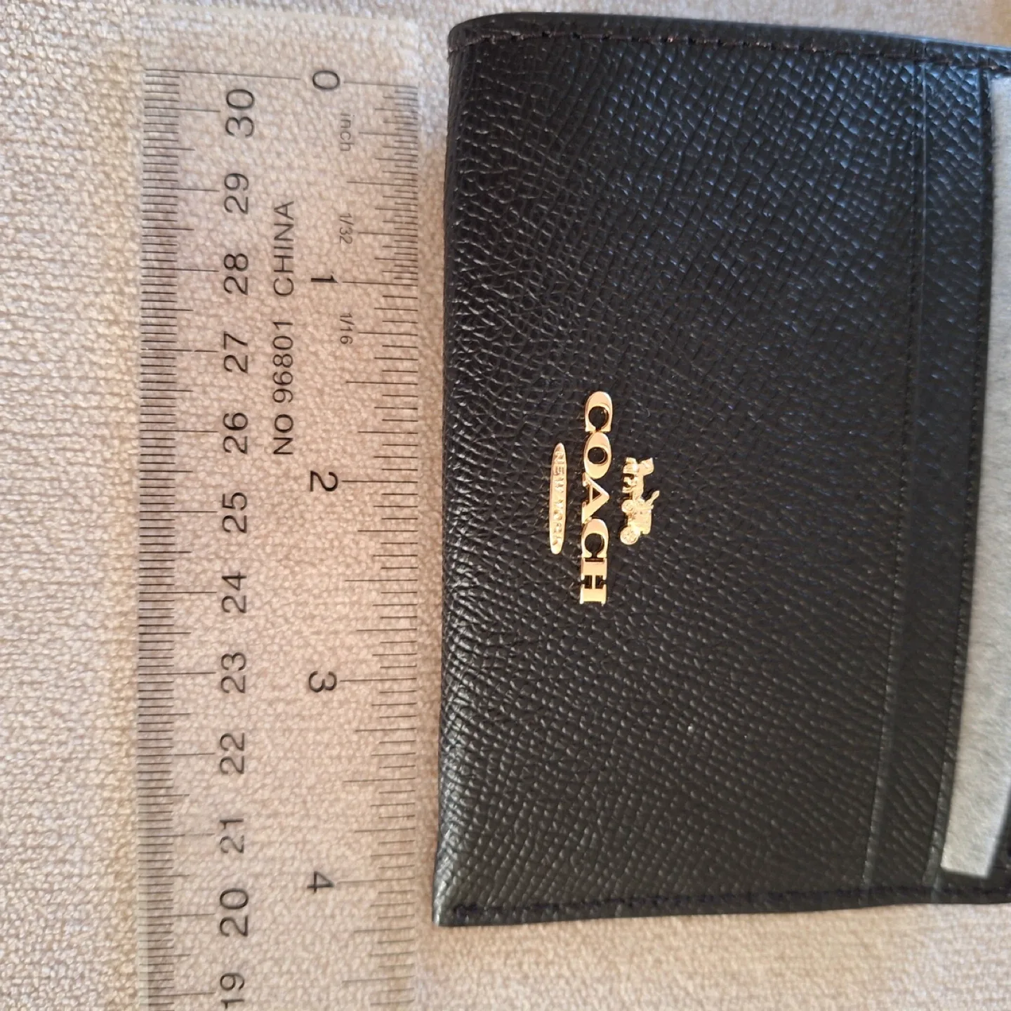 Coach Black Leather Card Holder image indicator(4)
