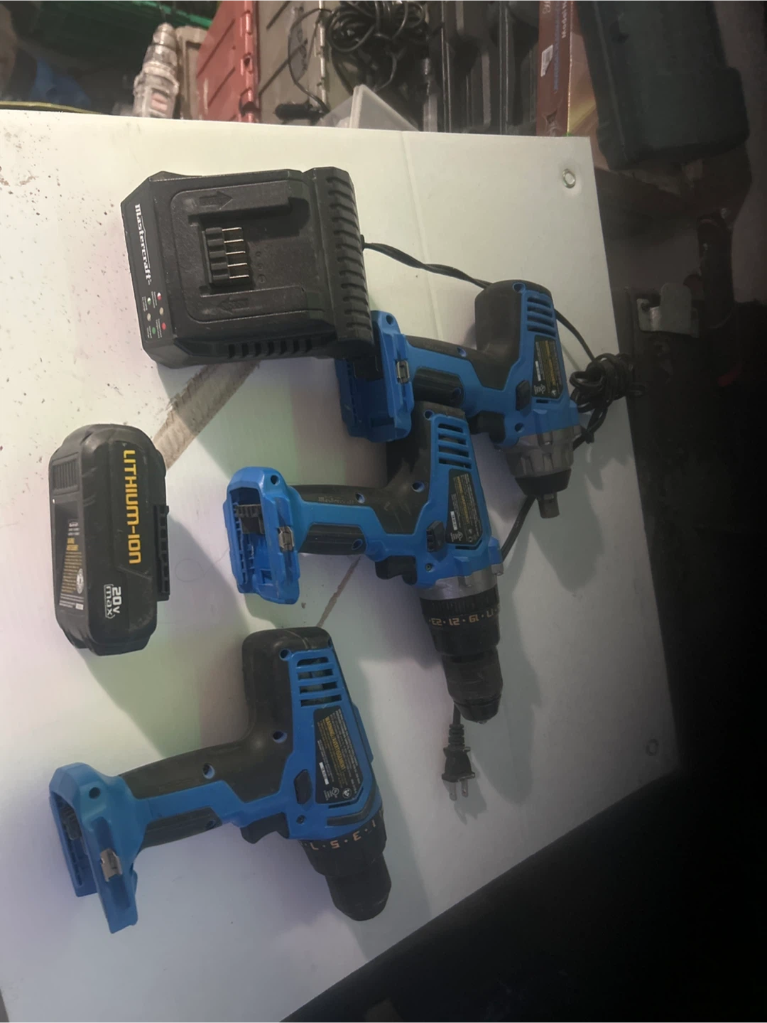 20 V Mastercraft drill set