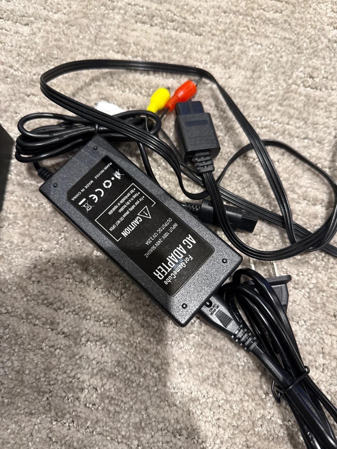 Nintendo GameCube Console with Adapter - photo 4