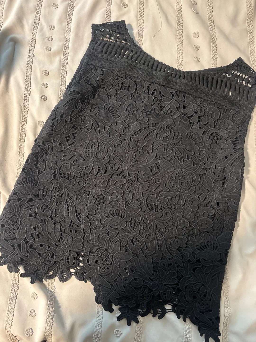 Black Lace Sleeveless Top