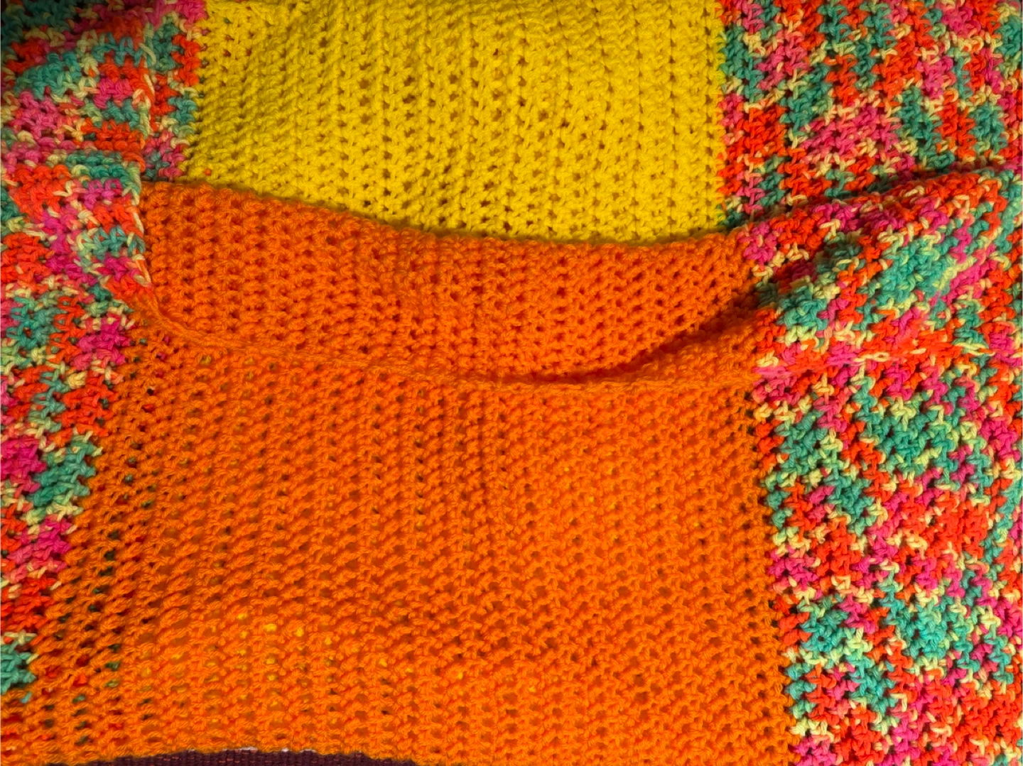 Handmade Knitted Blanket 4*5ft - Multicoloured