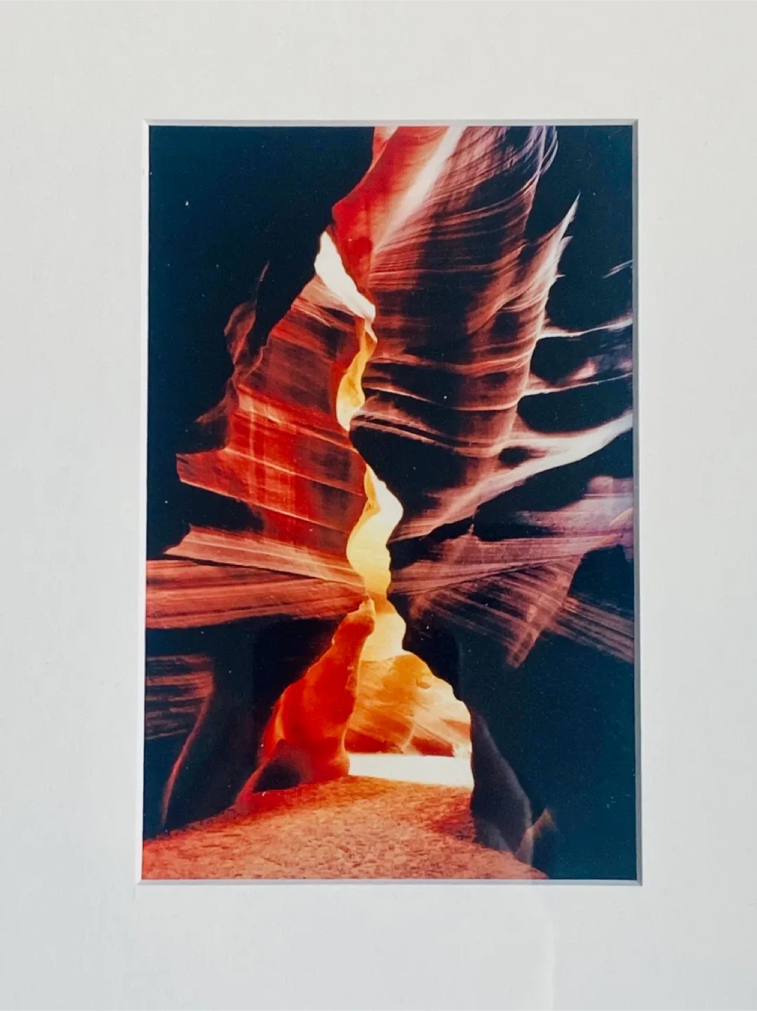 Set of 4 framed photographs of Antelope Canyon, Utah image indicator(8)