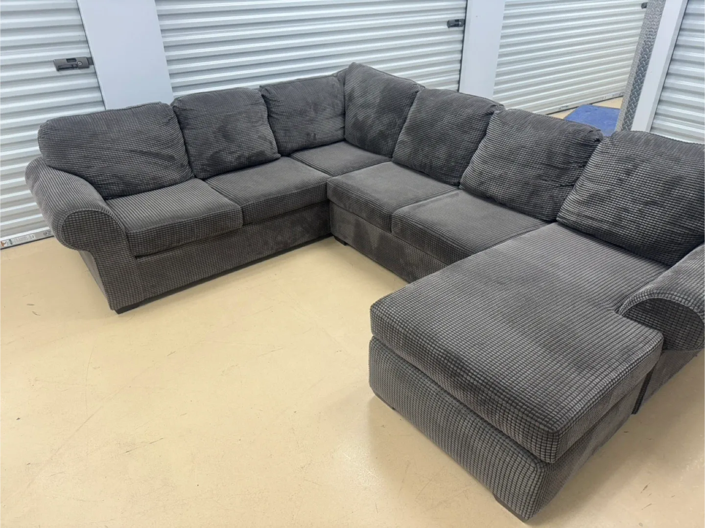 Brown Sectional Sofa with Chaise Lounge image indicator(3)