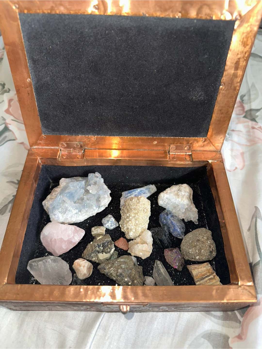 Ornate Copper-Colored Witchcraft Box with crystals - photo 3