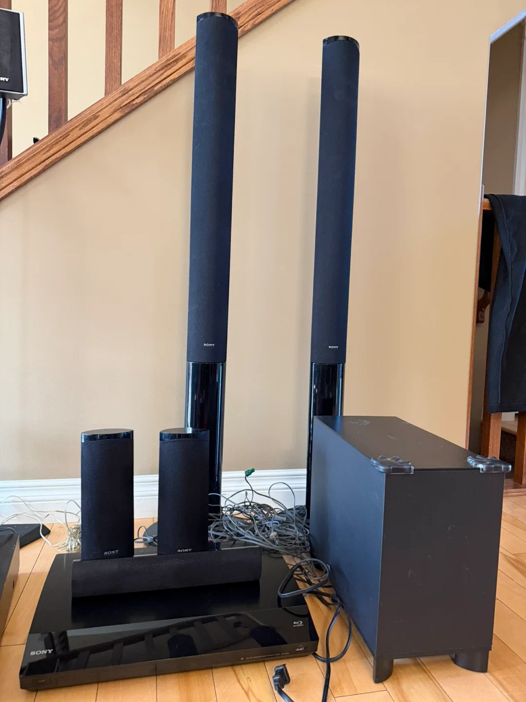 Sony HBD-E880 5.1 Channel Blu-Ray Home Theatre System