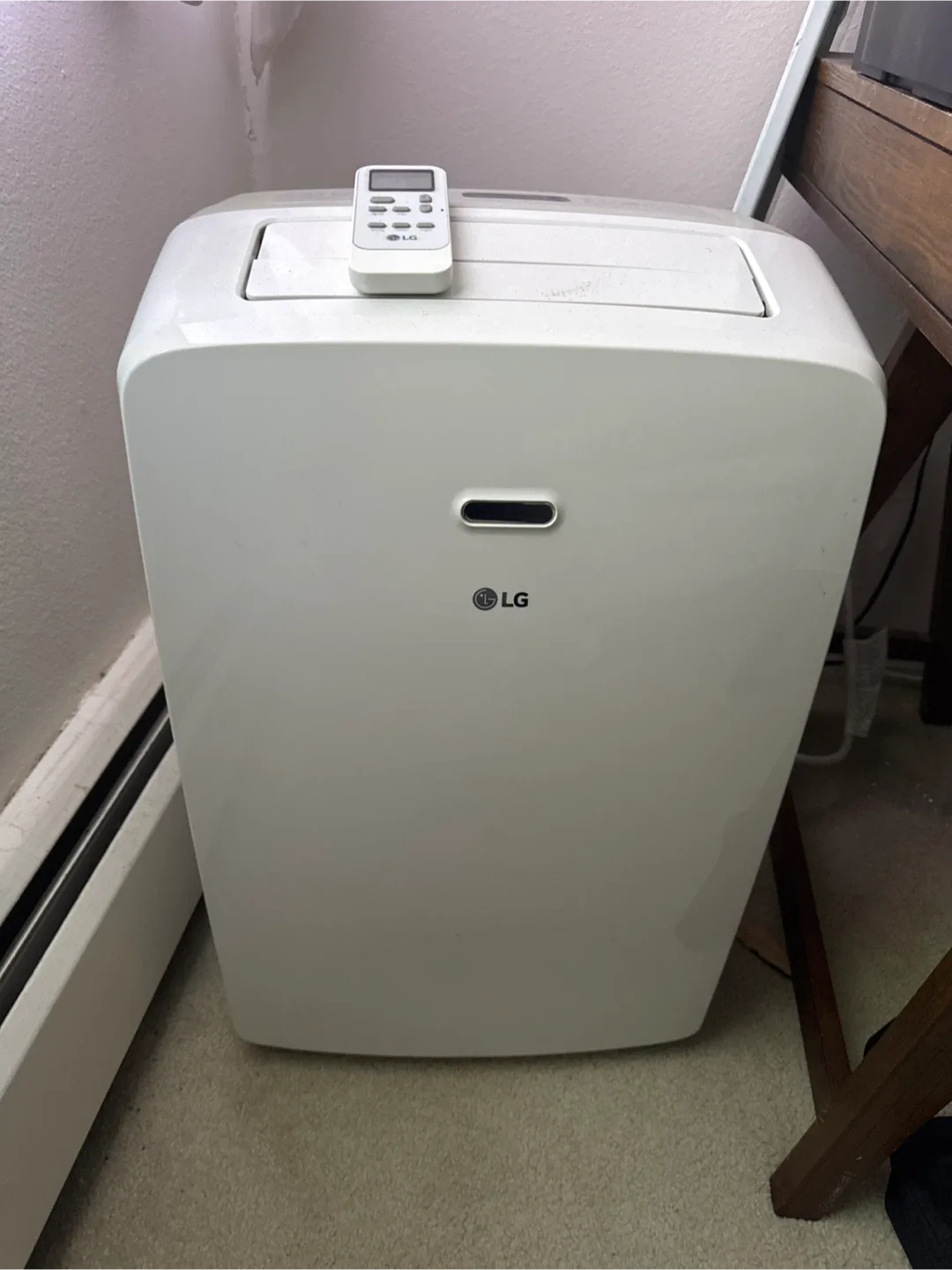 LG Portable Air Conditioner thumbnail