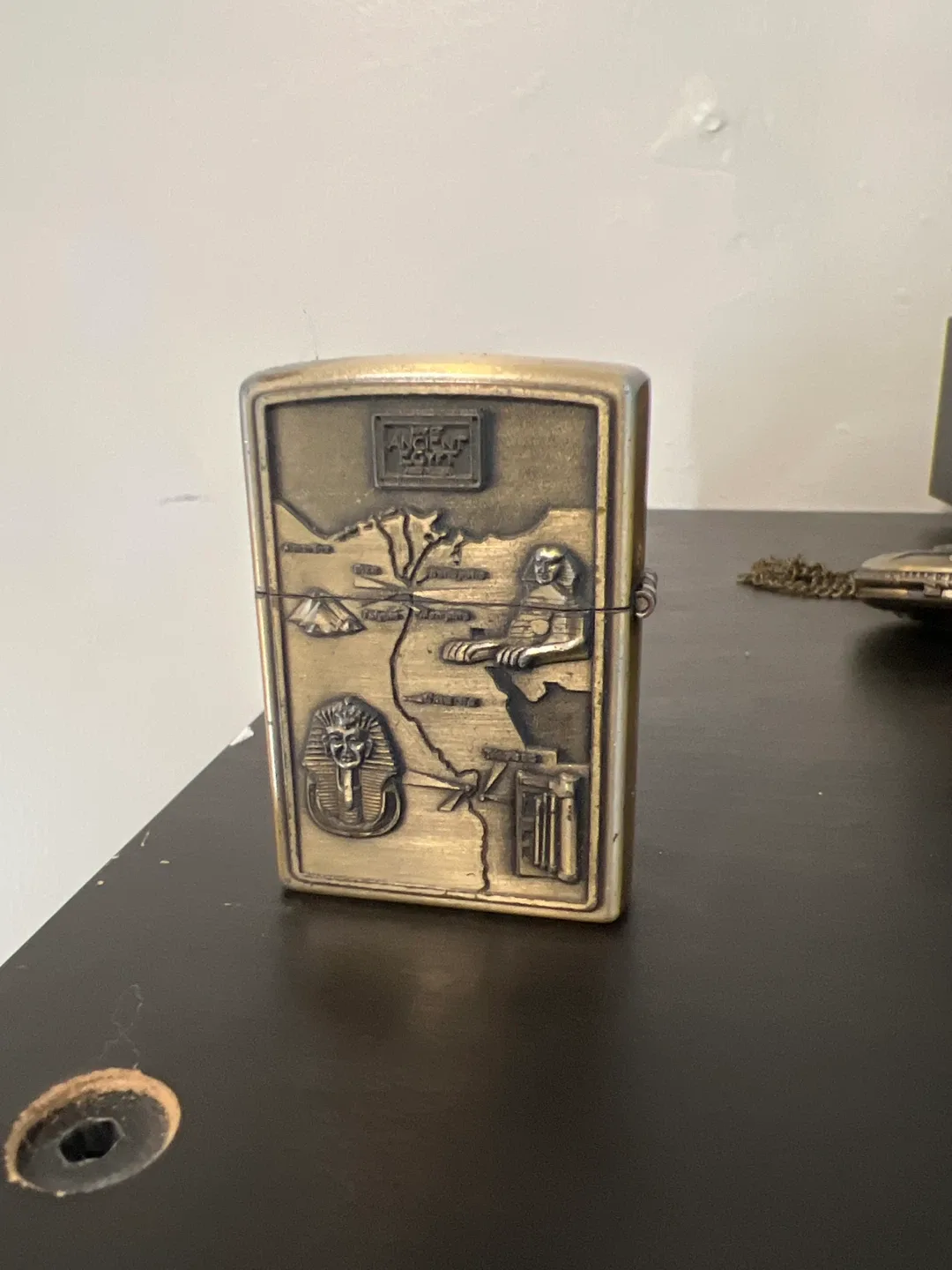 Lighter with Egyptian Design image indicator(2)