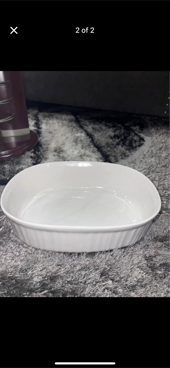 White Oval Baking Dish (no lid) ($10)